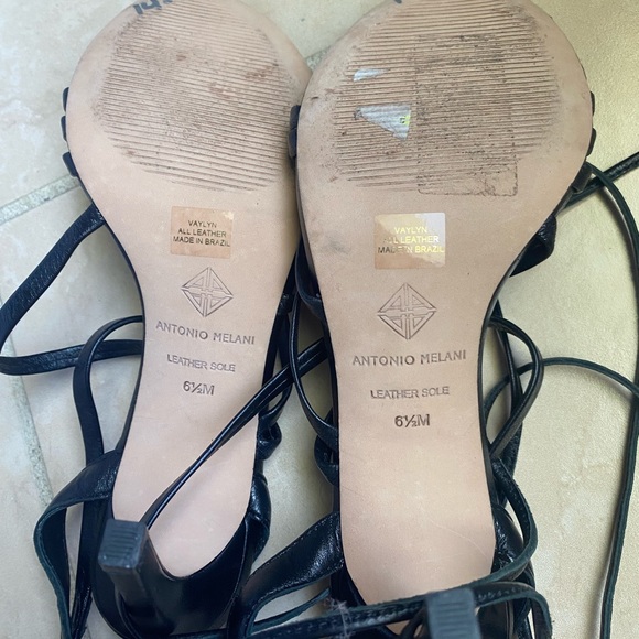 Black Strap on Heals - Picture 5 of 6